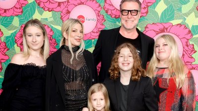 الميزة - دليل عائلة Tori Spelling وDean McDermott: تعرف على أطفالهم الخمسة ووالديها المشهورين والمزيد