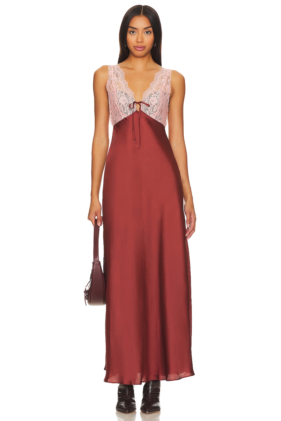 Free People x Intimately FP Country Side Maxi Slip في عصير التفاح المتلألئ