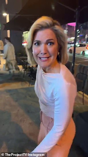 دخلت قناة تين في حالة من الفوضى ليلة الأربعاء عندما تم إيقاف بث برنامج The Project فجأة. في الصورة: مقدمة البرنامج سارة هاريس