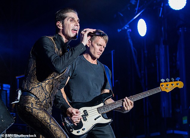 قبل الإضافة: 