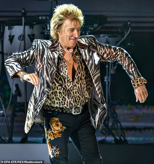 يأتي ذلك بعد أن كشف رود أنه 