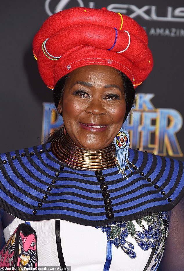 على الرغم من وجود تفاصيل قليلة حول وفاتها والتي تم الإبلاغ عنها، كشف ابنها نونجيلو شيومي لشبكة الأخبار الجنوب أفريقية نيوزروم أفريكا أنها 