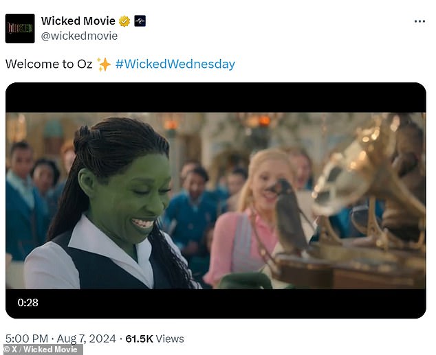 نشرت حسابات وسائل التواصل الاجتماعي الرسمية للفيلم مقطع فيديو قصير مدته ثلاثون ثانية مع تعليق: 