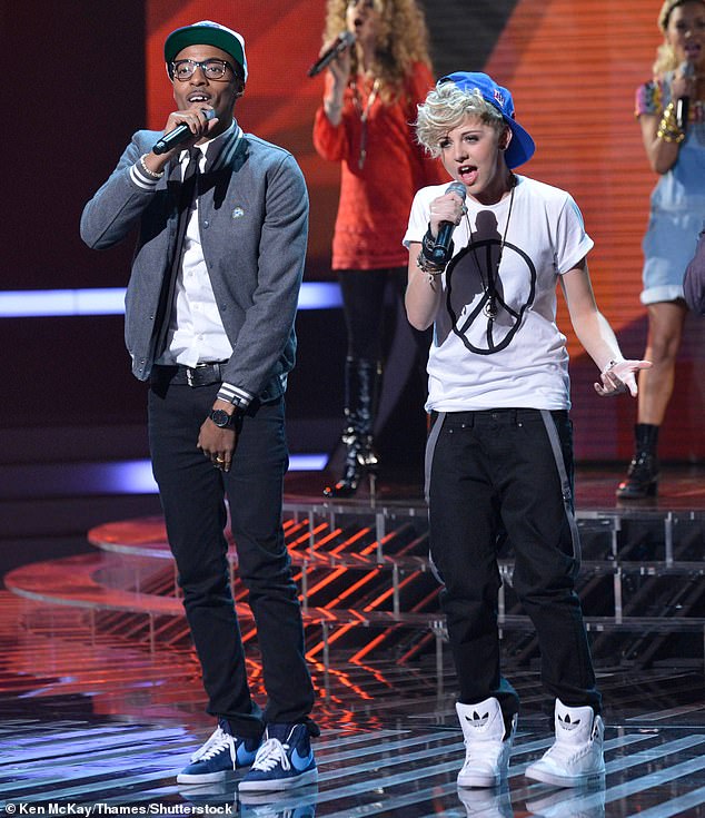 الموسيقي، الذي لديه 25 ألف متابع على إنستغرام، أجرى اختبارًا للمسابقة في عام 2012 مع سيمون ديكسون في مجموعتهم MK1