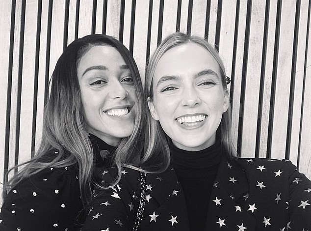 التحقت كاتارينا بمدرسة سانت جولي الكاثوليكية للفتيات مع جودي كومر