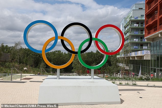 في الوقت الحاضر، تضع الرياضية قلبها على المجد الأولمبي وحتى الآن تسير الأمور وفقًا للخطة حيث تتصدر رياضية فريق المملكة المتحدة السباعي بعد حدثين