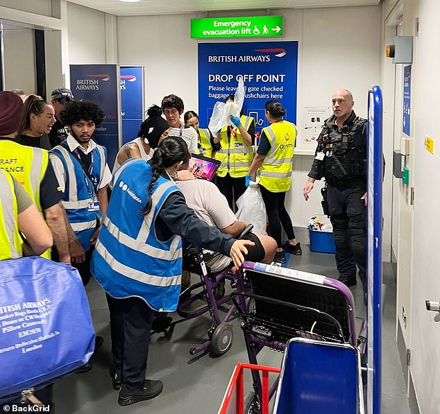 تم القبض على شخصية التلفزيون عند عودتها إلى المملكة المتحدة بعد فشلها في المثول أمام المحكمة، وتم احتجازها في البداية في مركز شرطة غرب لندن.