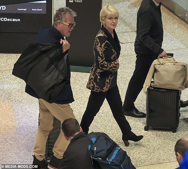 قالت مصادر مقربة من السياسية السابقة إن السيدة بيشوب كانت 