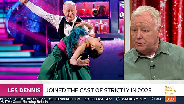 أصر ليز على أن 