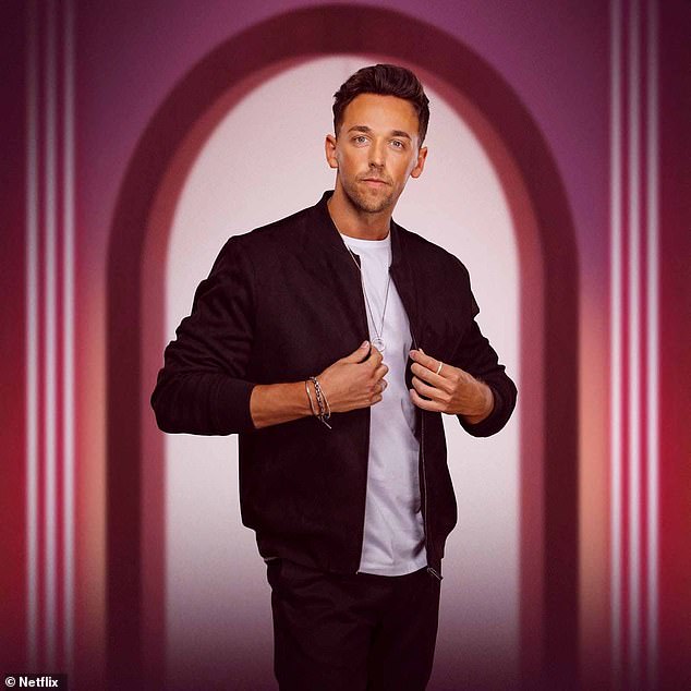 انتهت الحلقة الرابعة بملاحظة متوترة حيث قبلت نيكول عرضًا من سام، لكنهما أنهيا الأمر قريبًا بعد أن التقيا وجهًا لوجه ولم ينضما إلى زملائهما في اليونان.