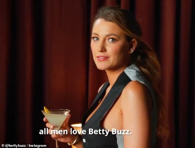 كما تعرضت بليك لانتقادات شديدة بسبب مشاركة علامتها التجارية Betty Booze في العرض الأول. وقد ظهرت في مقطع فيديو ترويجي للشركة