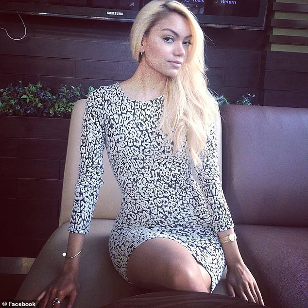 اتهمت مانجرو (في الصورة) ذا دريم بإيقاعها في علاقة مسيئة حيث أخضعها لـ