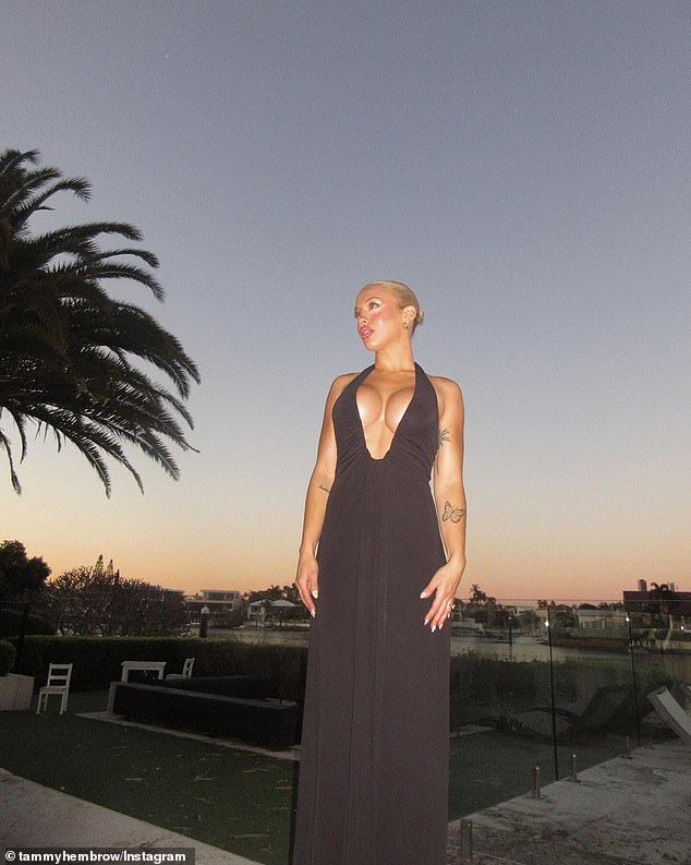 وفقًا لحساب Influencer Updates AU: 