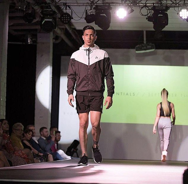 لقد استحوذت ثقته بنفسه وذكائه السريع على إعجاب المشاهدين، وهو الآن على استعداد لتوجيه نفس هذه الطاقة إلى MAFS