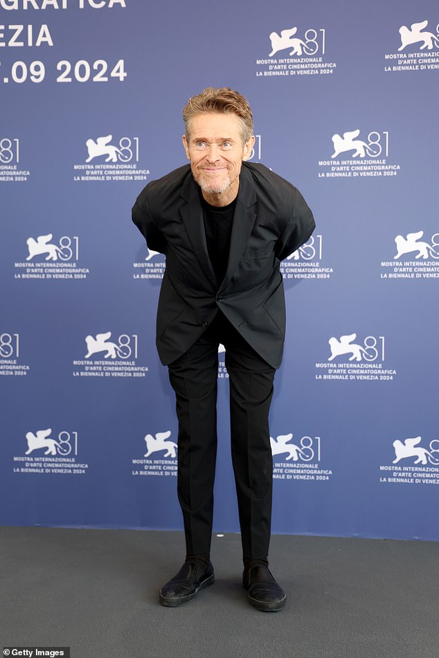 ويليم دافو يحضر جلسة تصوير لفيلم Beetlejuice Beetlejuice خلال مهرجان البندقية السينمائي الدولي الحادي والثمانين