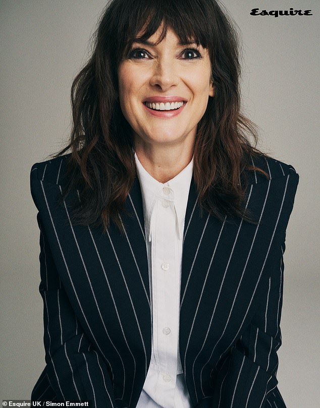 قالت وينونا: 