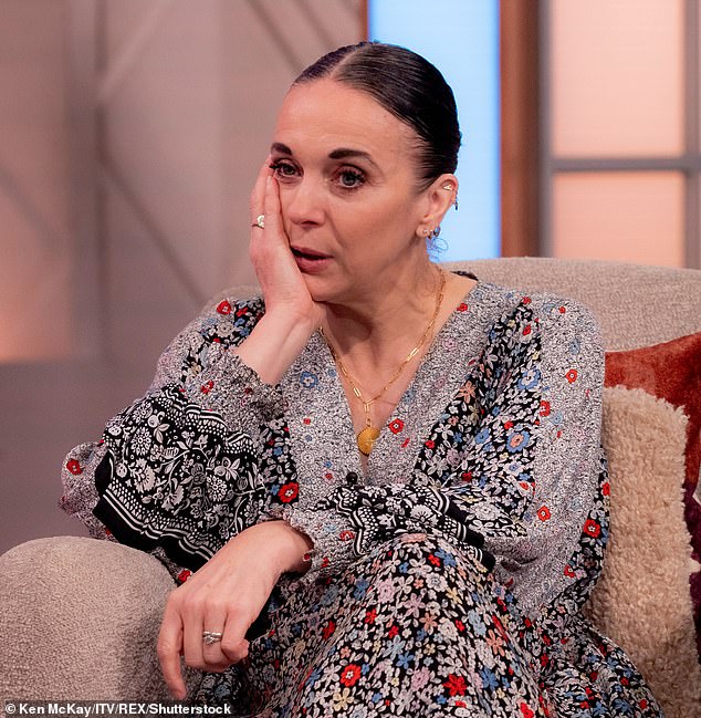 وقال مصدر إن جيوفاني اتصل بأماندا بعد أسابيع فقط من اكتشاف أن فريق التحقيق كان يحاول العثور على لقطات من تدريباتهم