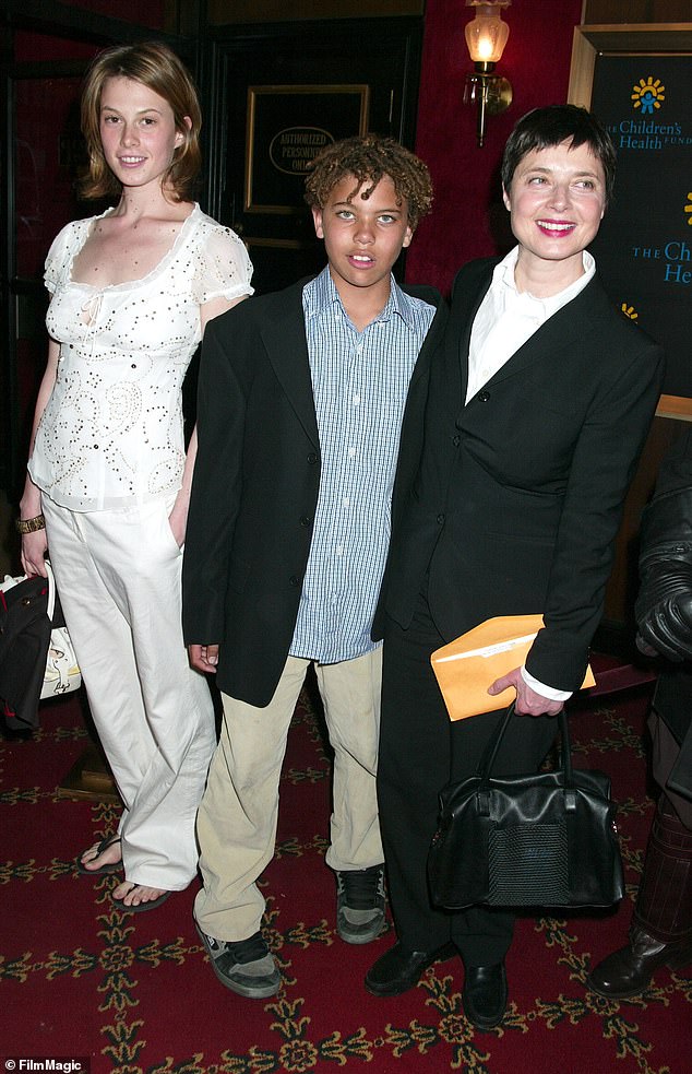 لدى إيزابيلا أيضًا ابنة تدعى إليترا روسيليني فيدمان (ولدت عام 1983). شوهدت في عام 2005 في فيلم Star Wars Episode III، Revenge Of The Sith في مدينة نيويورك