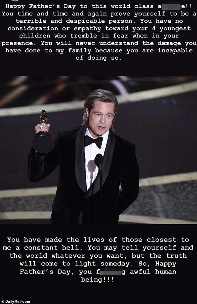 كشف موقع DailyMail.com في نوفمبر أن باك وصف والده بأنه 