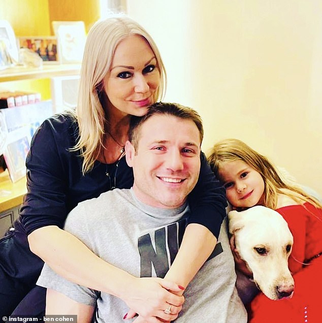 الزوجان لديهما ابنة تدعى ميلينا، تبلغ من العمر 8 سنوات، وقد رحبا بها في يونيو 2016 (في الصورة معًا)