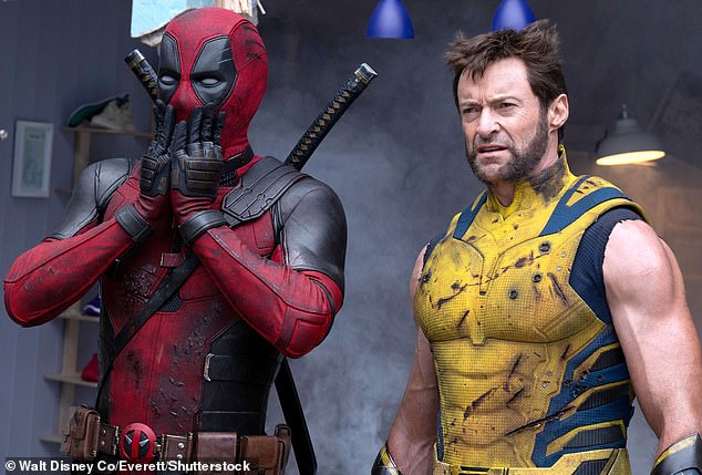 يجمع الفيلم الجديد الناجح بين اثنين من نجوم أفلام الأبطال الخارقين - رايان الذي يلعب دور ديدبول، وهيو جاكمان الذي يلعب دور ولفيرين.