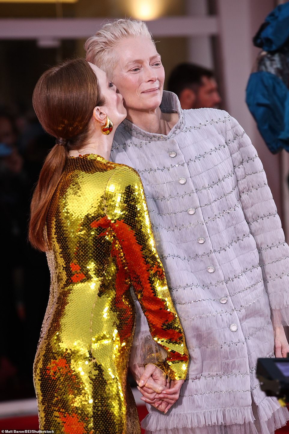 من الواضح أنهم يشتركون في رابطة حلوة