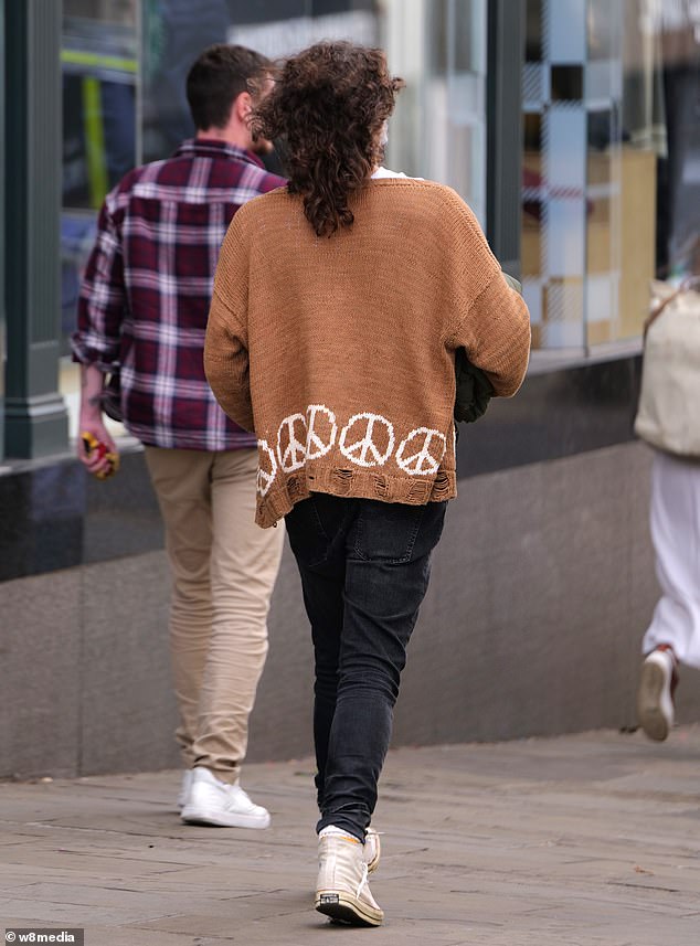 كان راسل بمفرده أثناء يومه في وندسور