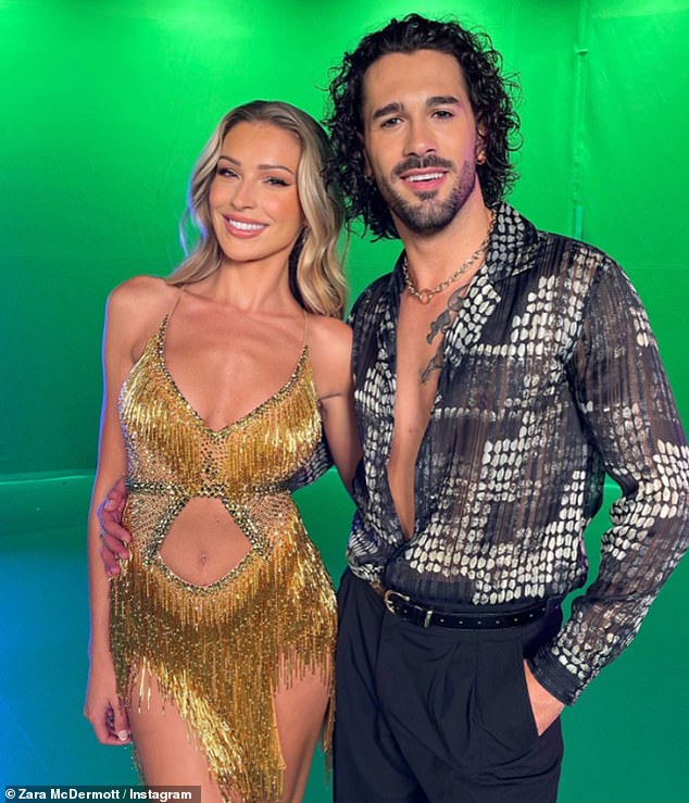 تم طرد جراتسيانو دي بريما بسبب تقارير تفيد بأنه اعتدى لفظيًا وجسديًا على زارا ماكديرموت أثناء التدريبات