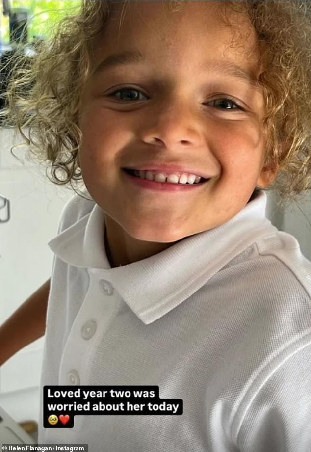 شاركت الممثلة السابقة في مسلسل Coronation Street، هيلين فلاناغان، البالغة من العمر 34 عامًا، صورة جميلة لابنتها الصغرى، ديليلة، بعد يومها الأول في السنة الثانية