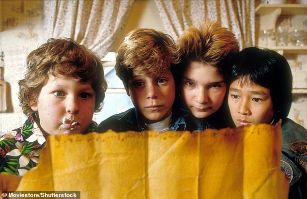 تم الإبلاغ عن أن فريق التمثيل الأصلي سيعود إلى موقع التصوير في غضون أشهر حيث تم 