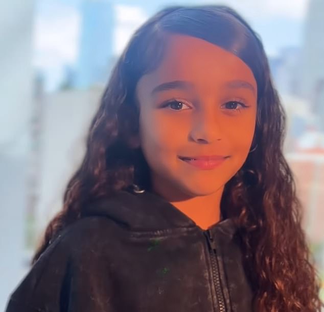 تم إنشاء الحساب من قبل والديها وتم إطلاقه في عام 2016، ولكن لم يتم نشر أي منشورات عليه حتى تم نشر مقطع فيديو مؤثر يوم الجمعة الماضي