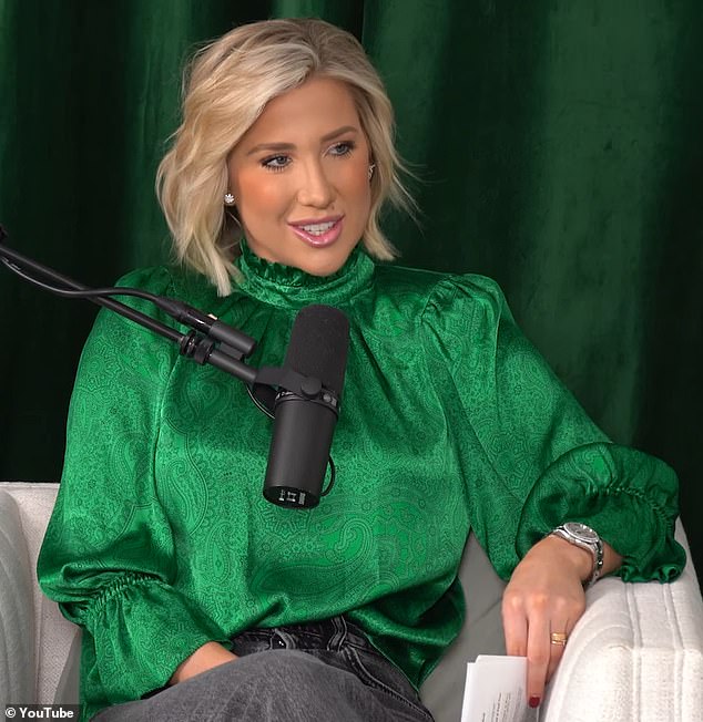 وقال أحد المطلعين لصحيفة DailyMail.com إن سافانا 