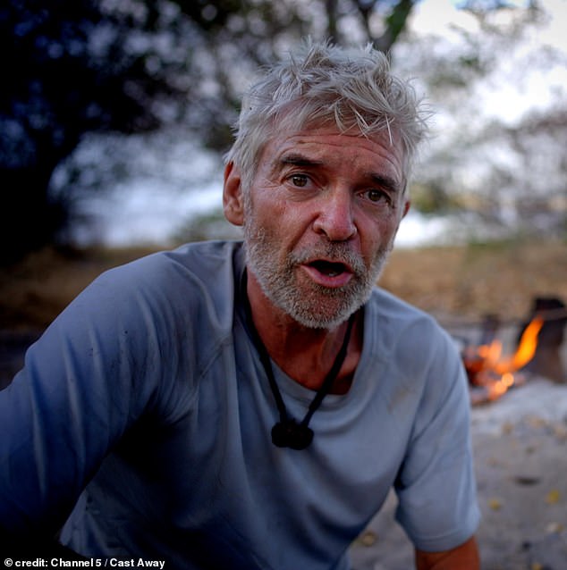 قام المذيع المخزي بتصوير مسلسل خاص من ثلاثة أجزاء للقناة الخامسة، والذي تطلب منه التخلي عن وسائل الراحة المنزلية المتمثلة في البحث عن الذات في جزيرة استوائية.