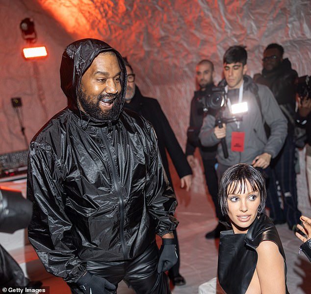 وزعمت الدعوى القضائية أن ويست 