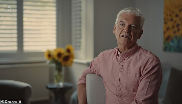 كشف مصدر مقرب من إيمون أنه يقف بثبات في تصريحاته الصريحة حول فيليب (في الصورة) والتي يمكن أن نكشف عنها والتي تركت زوجته روث مستاءة قرب نهاية زواجهما.