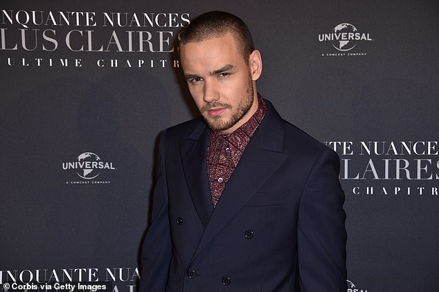 وقال العديد من الشهود إن باين سقط من غرفته في فندق كازا سور بالميرو بعد الساعة الخامسة مساءً بقليل (ART) مساء الأربعاء؛ شوهد في عام 2018