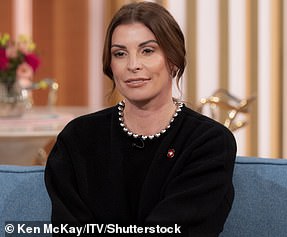 اشتهرت كولين روني كزوجة للاعب كرة القدم واين