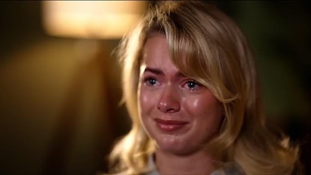 انهارت تاشا بالبكاء خلال العرض المباشر الأسبوع الماضي، واعترفت بأنها شعرت بأنها 