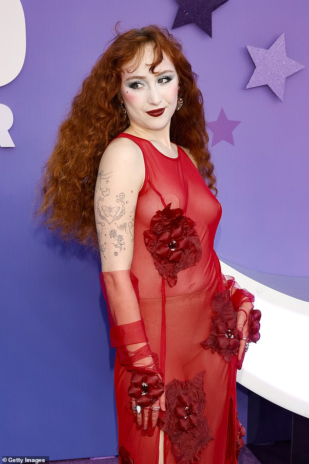 يتابع عن كثب أربعة ترشيحات لكل من آيرا ستار، وبيونسيه، وكيندريك لامار، وليزا، بالإضافة إلى المرشحين لأول مرة تشابيل روان (في الصورة) وتيلا.