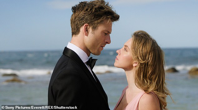 قالت سيدني، التي احتلت المراكز الـ 12 الأولى مع جلين، إنها اعتمدت على الشائعات الرومانسية للترويج لفيلمها 