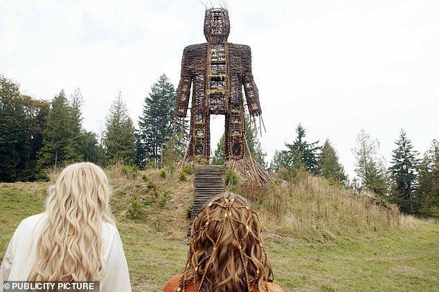 كان أبرز أعمالها السينمائية هو إعادة إنتاج فيلم الرعب الكلاسيكي The Wicker Man (في الصورة) عام 2006، والذي لعبت فيه دور الأخت بيتش. لاقى الفيلم الذي قام ببطولته نيكولاس كيج انتقادات من قبل النقاد، لكنه أصبح فيلمًا محبوبًا بسبب أدائه المتفوق.