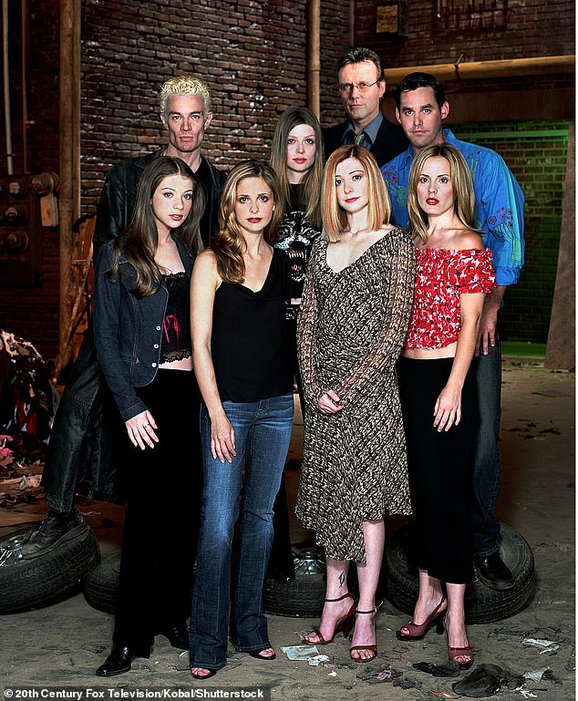 Trachtenberg ، James Marsters ، Gellar ، Amber Benson ، Alyson Hannigan ، Anthony Stewart Head ، Nicholas Brendon ، Emma Caulfield on Buffy the Vampire Slayer