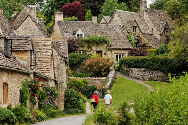 يطلق على Cotswolds في بعض الأحيان "قلب إنجلترا".