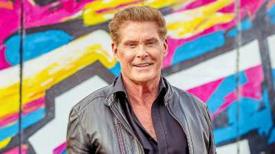 David-Hasselhoff-25-things-you-don-t-know-about-me-(-مكان واحد يموت إلى ما بين-تشينا) -159