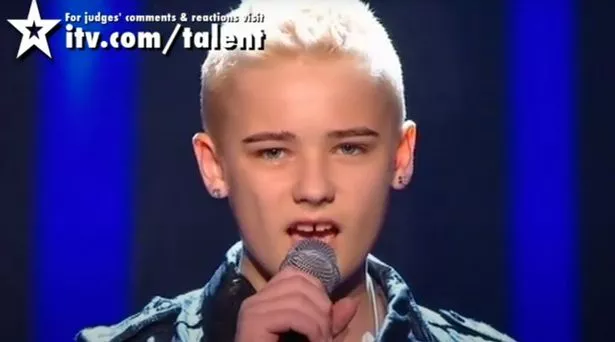 ظهر هاري على Got Talent البريطاني منذ 15 عامًا