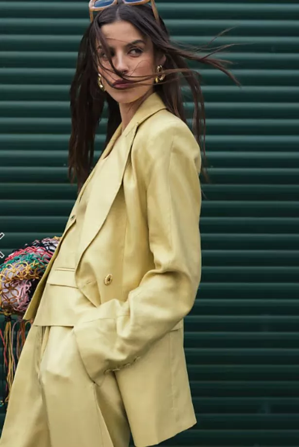 زبدة Topshop السترة الصفراء