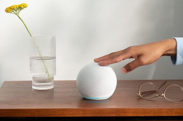 تم خصم Amazon's Echo Dot (أحدث الجنرال) بنسبة 27 ٪ في البيع