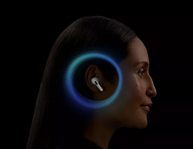 تم تصميم AirPods Pro 2 مع ميزات صحة السمع المتقدمة 
