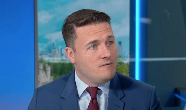 اعترف Wes Streeting بأن الجمهور ليس سعيدًا بتخفيضات الوقود في فصل الشتاء