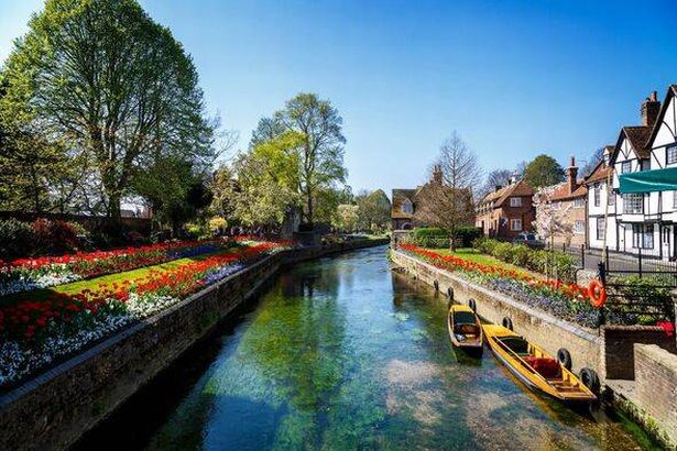 Canterbury لديه العديد من الممرات المائية الجميلة